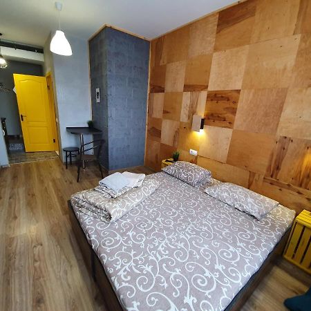 Апартаменты Near Trainstation 603 Ивано-Франковск Экстерьер фото