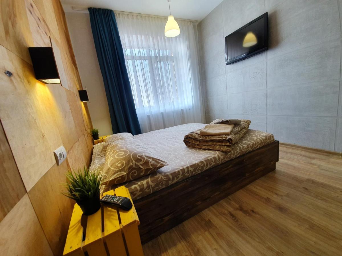 Апартаменты Near Trainstation 603 Ивано-Франковск Экстерьер фото